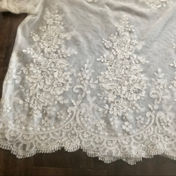 LACE MESH TOP - Picture 2 of 3